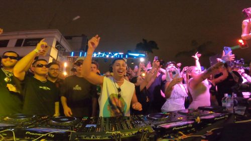 Harvy-Valencia-BLock-Party-Machala12